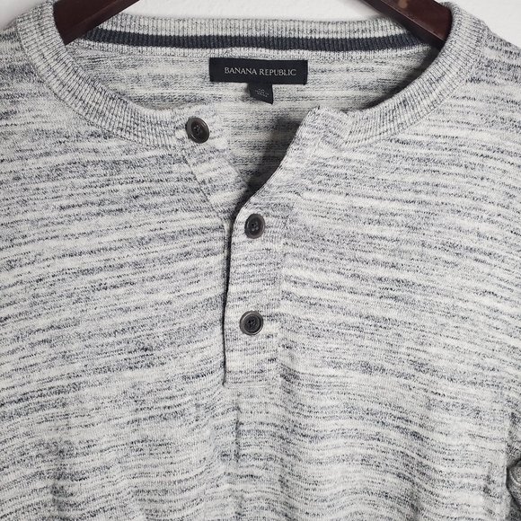 Banana Republic Gray Heathered Button Down Long Sleeve Casual Shirt Size Medium - Picture 4 of 9